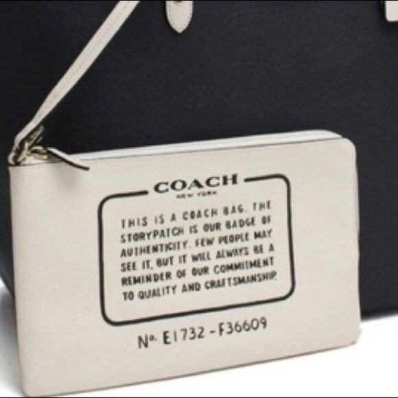 2/$150 Coach REXY Dinosaur Embroidered Keychain AND Coach Pebbled Leather Clutch - Picture 3 of 4